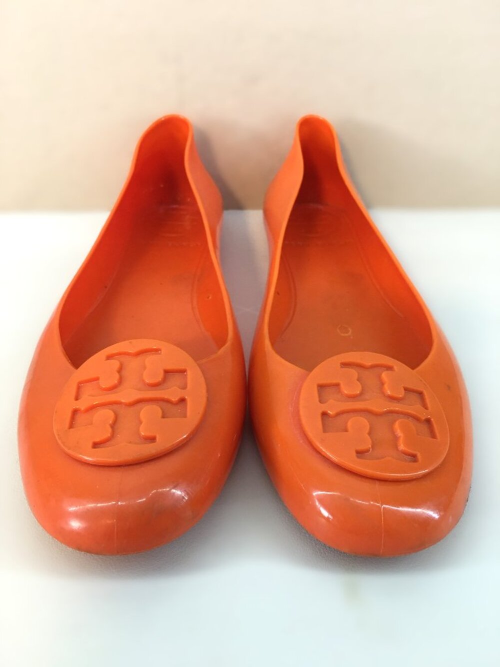 Tory Burch ⊹ Bright Orange Jelly "Reva" Flats - retired jelly style! - Picture 5 of 16